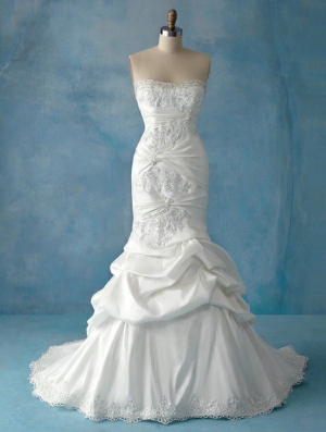 As Princesas Como Você Nunca Viu!! - Vestidos de Noiva - imagem 5