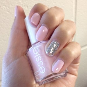 Art Nails: Rosa Candy + Glitter