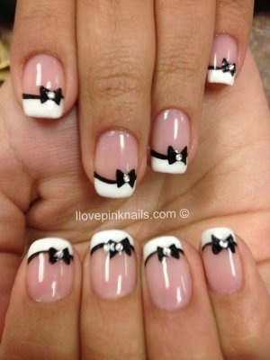 #Art Nails: #LadyLike #Black + #White + #Strass + #Francesinha