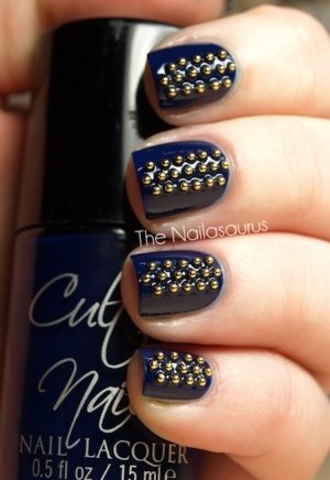 Art Nails: Spikes + Blue