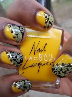 Art Nails: Yellow + Strass + Spikes + Pelicula + Fita Laminada