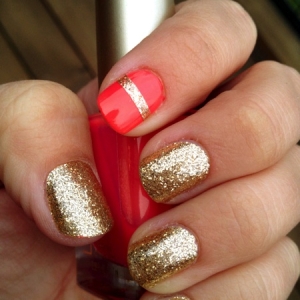 #ArtNails: #Glitter #Dourado #Coral #Balada