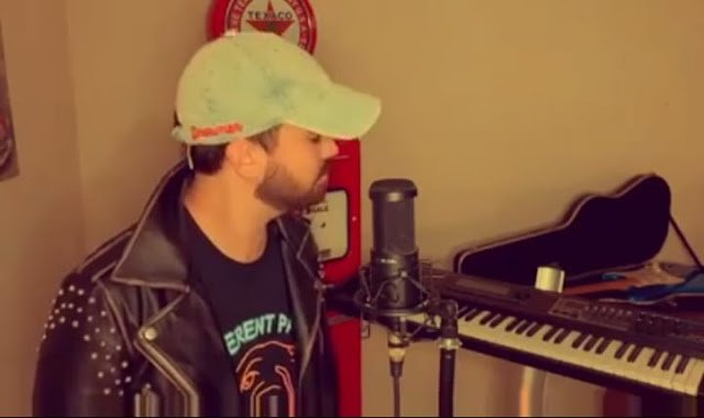 Leo Von faz cover de música tema da série Dark - imagem 3