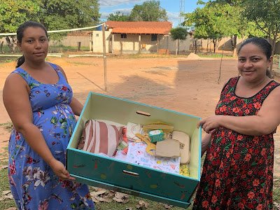 Campanha leva enxovais e mini berços de papelão a famílias carentes - imagem 3