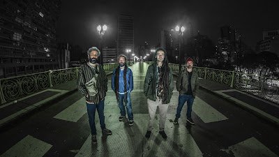 Banda Veja Luz retrata os acontecimentos da noite paulistana em vídeo clipe de “Enquanto a Cidade Dorme”