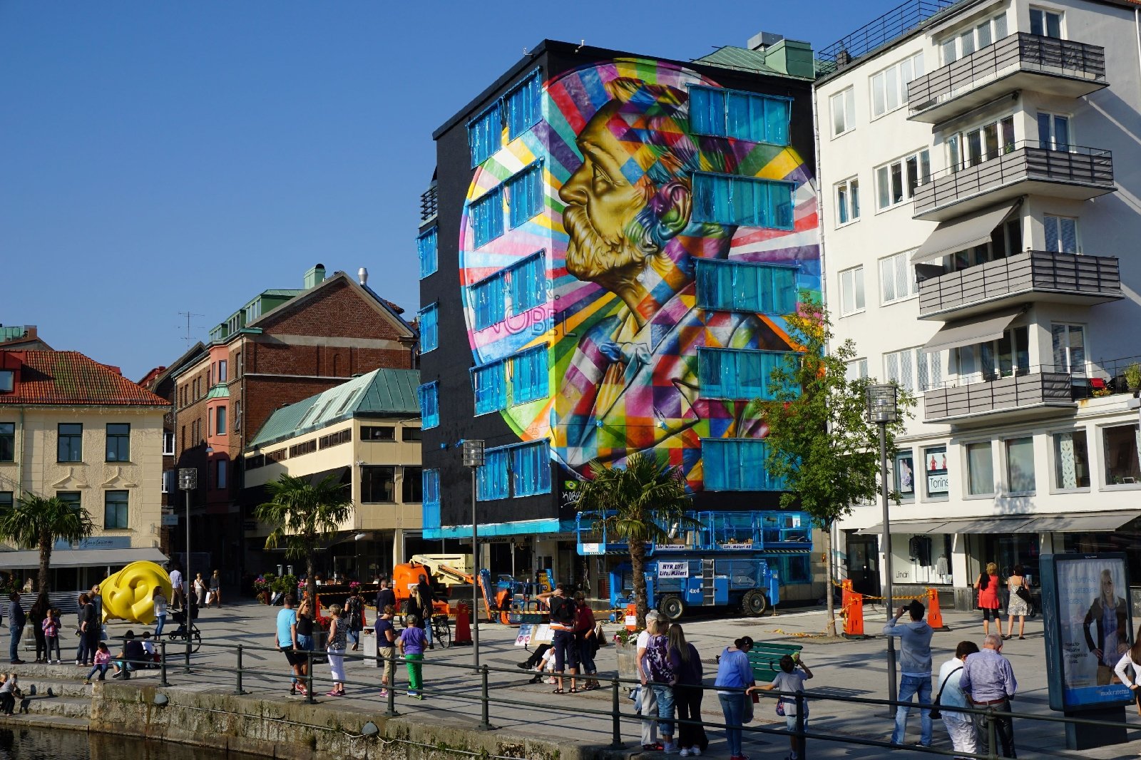 Eduardo Kobra destaca a importância dos livros em mural na cidade de Sorocaba - Novo release - imagem 4