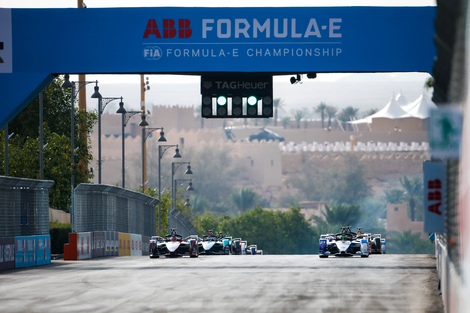 TAG Heuer amplia parceria com ABB FIA Formula E World Championship - imagem 3