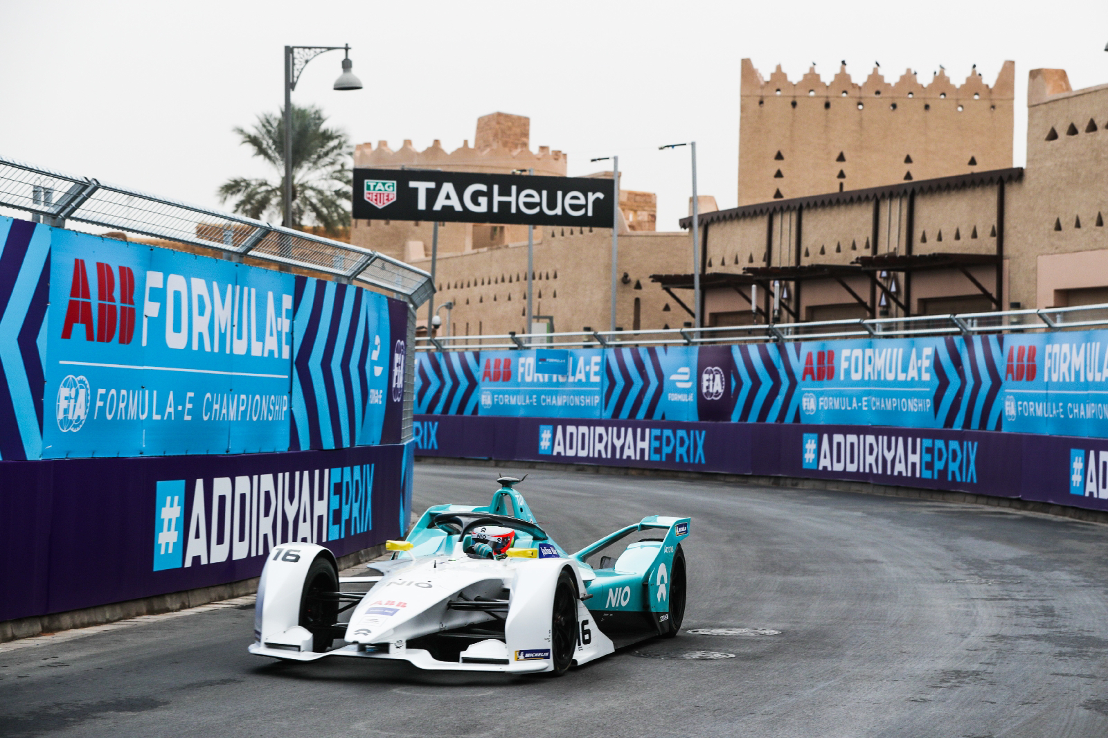 TAG Heuer amplia parceria com ABB FIA Formula E World Championship - imagem 4
