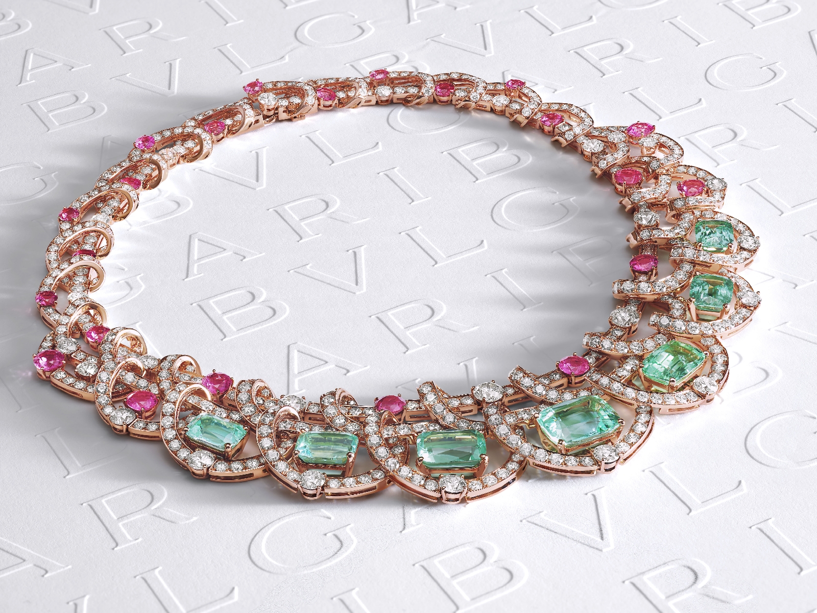 BVLGARI APRESENTA: COLOUR JOURNEYSA TURMALINA PARAÍBA - imagem 5