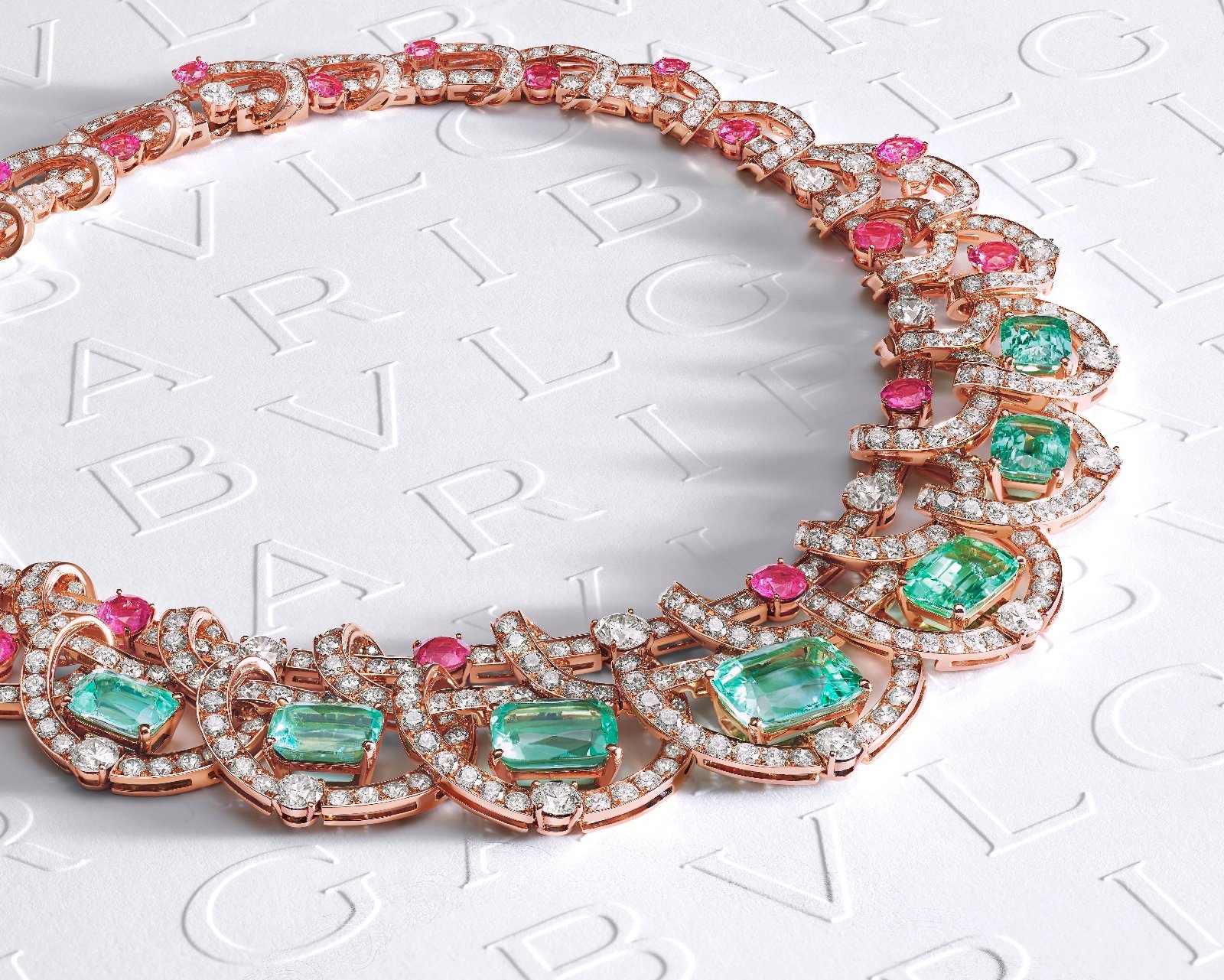 BVLGARI APRESENTA: COLOUR JOURNEYSA TURMALINA PARAÍBA - imagem 7