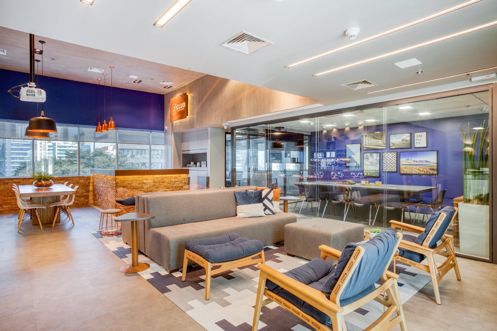 Coworkings são uma boa opção para o turismo de negócios