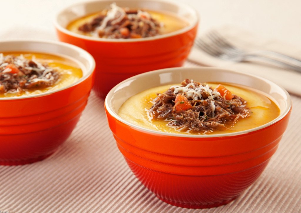 Da Xepa para o VIP: chef ensina receita de ragu de rabada com polenta