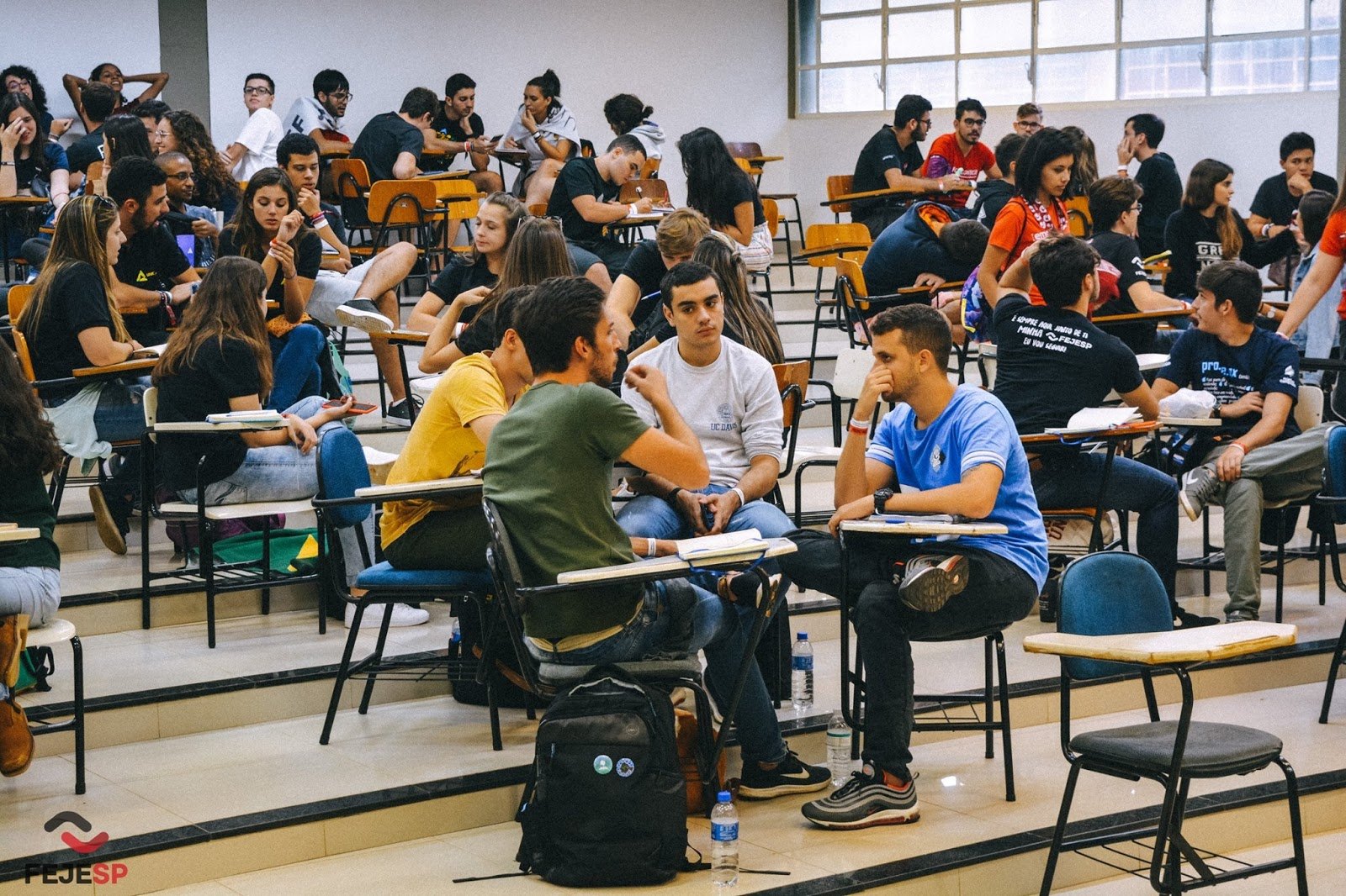 Durante a pandemia, estudantes oferecem consultorias gratuitas para micro e pequenas empresas