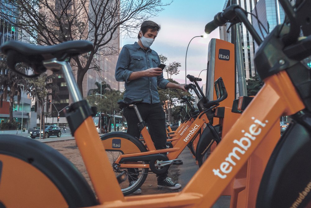 QR Code para liberar bikes e reforço de higienização para o deslocamento mais seguro durante pandemia