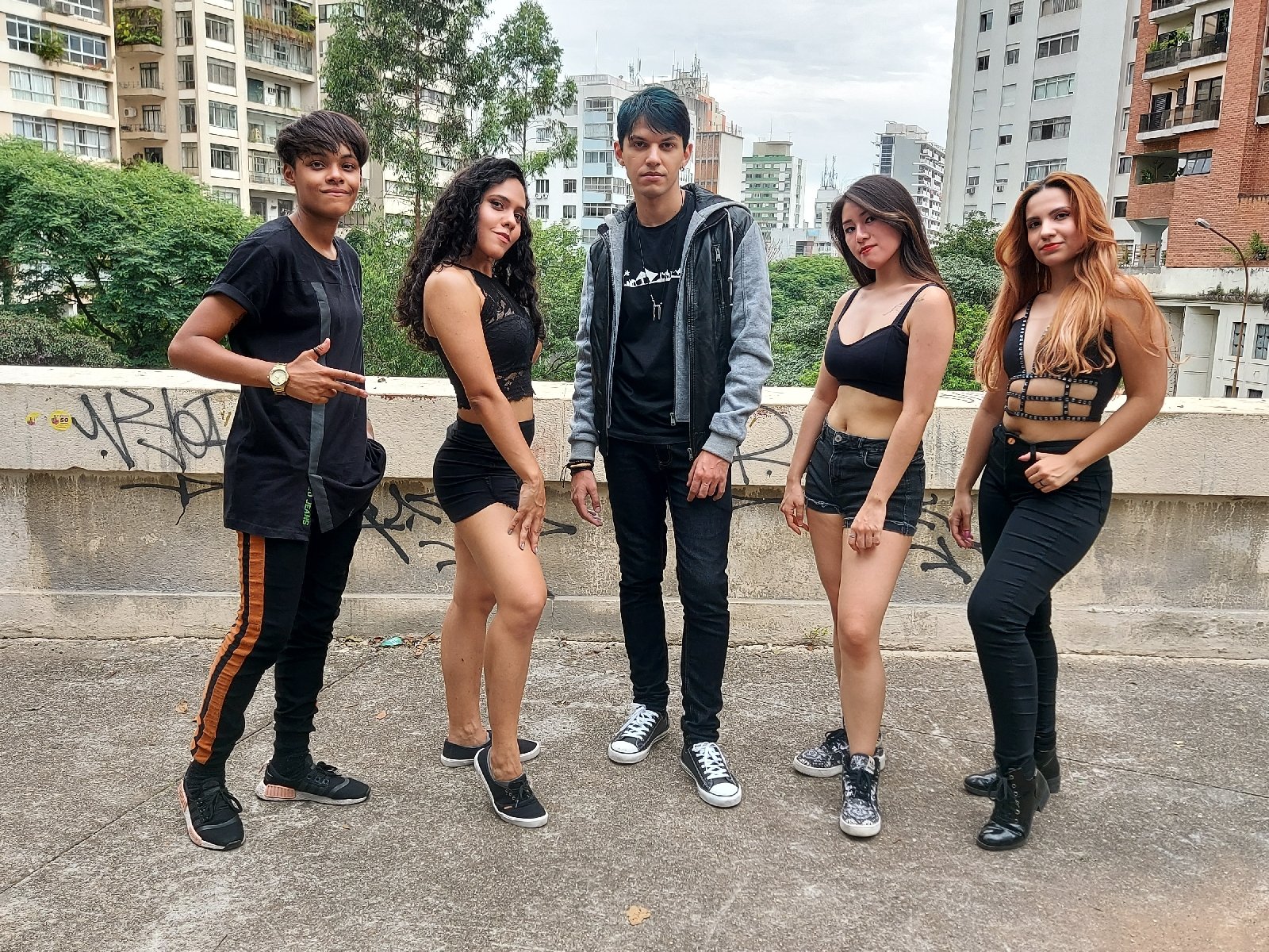 Richardson Hotz lança "Até Onde Está" um pop dançante cheio de atitude - imagem 2