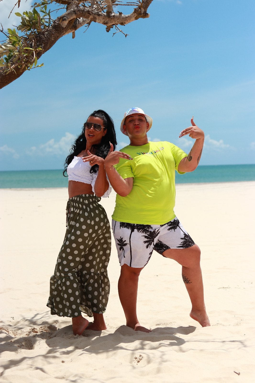 Yarley e família trazem Karen Kardasha para Jericoacoara em novo projeto para mostrar destinos cearenses a