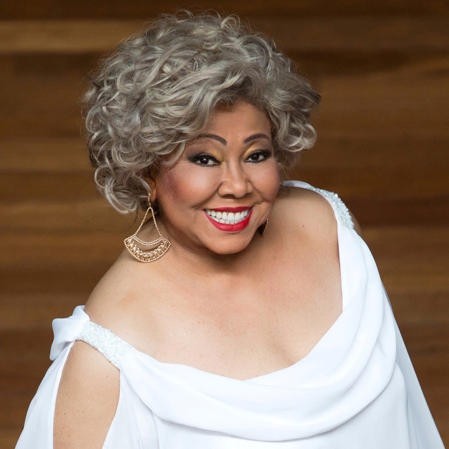 Alcione participa do último episódio do "Botequim da Teresa", no UOL