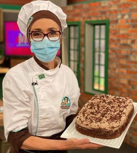 Chef Cecília Victorio faz bolo de festa diferente - imagem 2