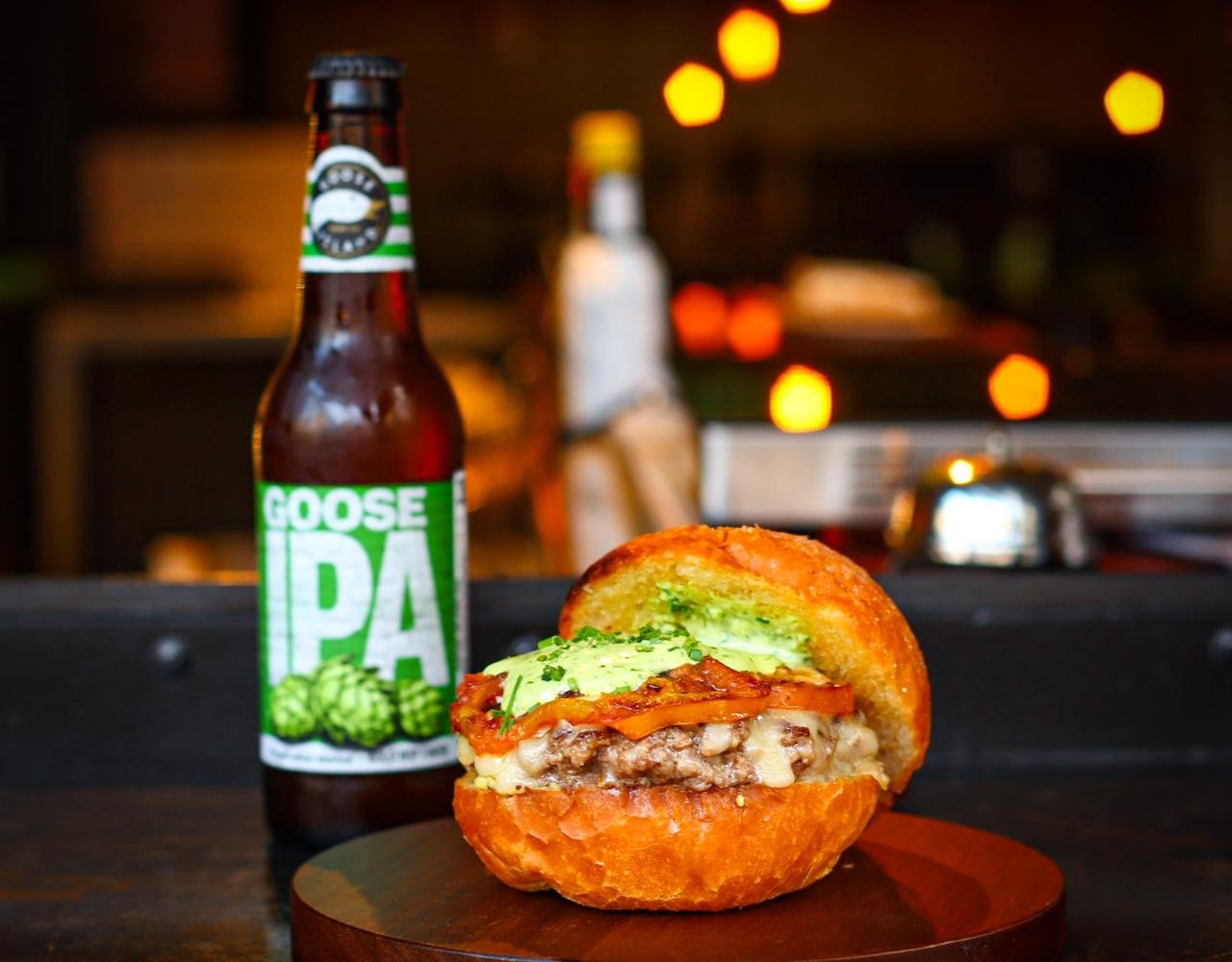 Sow Burger lança "Rolezinho da Sow" para o Dia Mundial do Hambúrguer