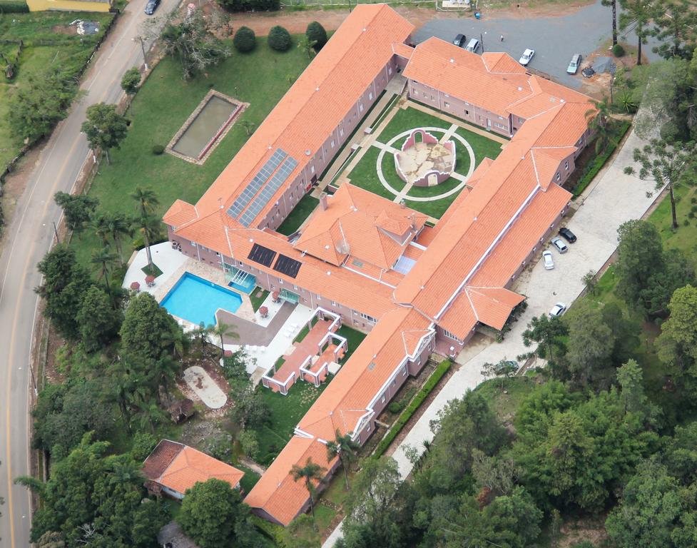 Summit Hotels, qualidade e conforto em vários destinos