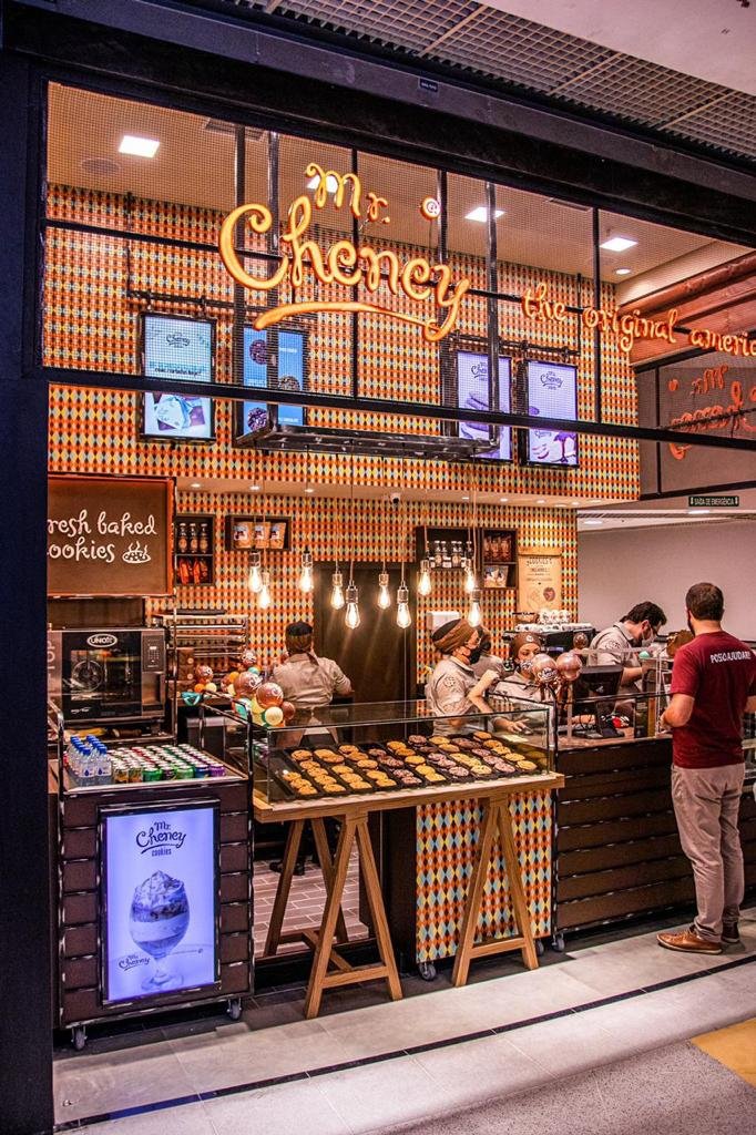 SUPERSHOPPING OSASCO INAUGURA A PRIMEIRA MR. CHENEY DA REGIÃO