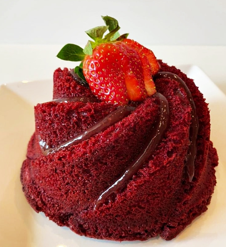 Chef Cecilia Victorio ensina a preparar Red Velvet Dois Amores para o Dia dos Namorados - imagem 2