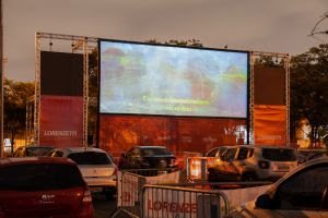 Inédito: Lorenzetti apresenta o projeto "Cine Buzina" em Campos do Jordão