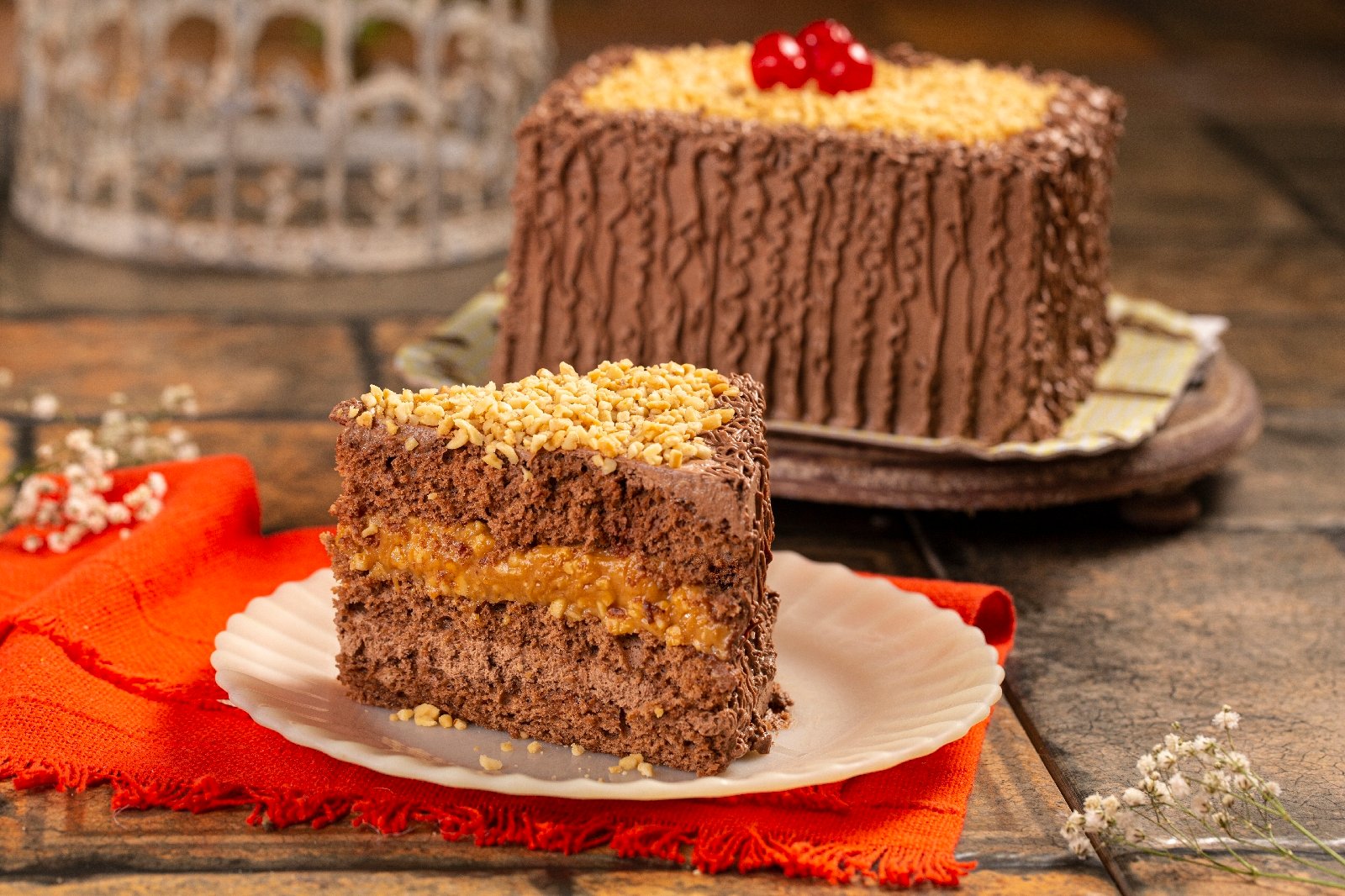 Mês de Julho tem promoção em dois bolos na Sodiê Doces