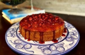Bolo de Vinho é sugestão da chef Cecília Victorio para aquecer esses dias de inverno