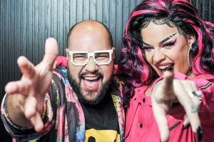 Em papo divertido, Gloria Groove conta sobre suas referências e faz declaração ao marido