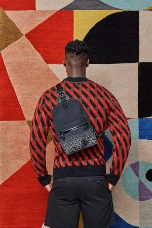 Salvatore Ferragamo apresenta o novo Logo SF - imagem 2