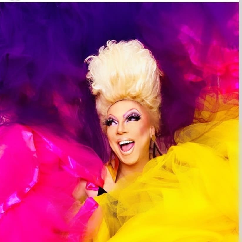 Top Drag Tchaka afirma "Estou pronta para apresentar qualquer reality"