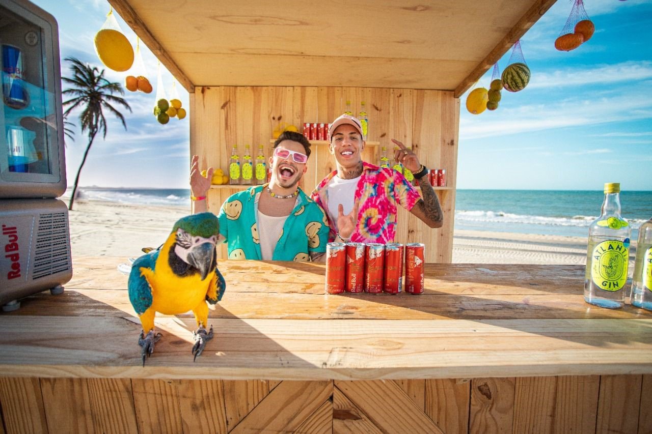 MATHEUS FERNANDES GRAVA CLIPE COM MC DON JUAN NO CEARÁ