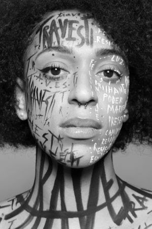 Mostra #feitotatuagem convida público a refletir sobre assédio