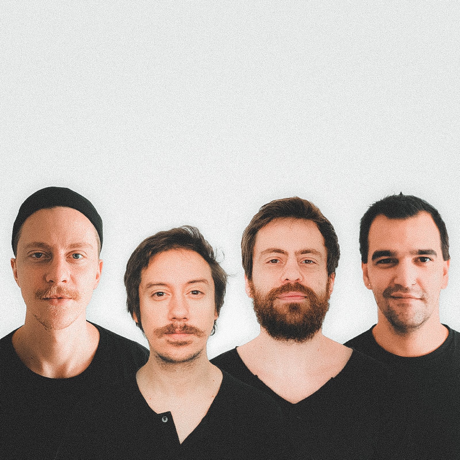 Scalene anuncia a saída do baterista Philipe 'Makako' Nogueira