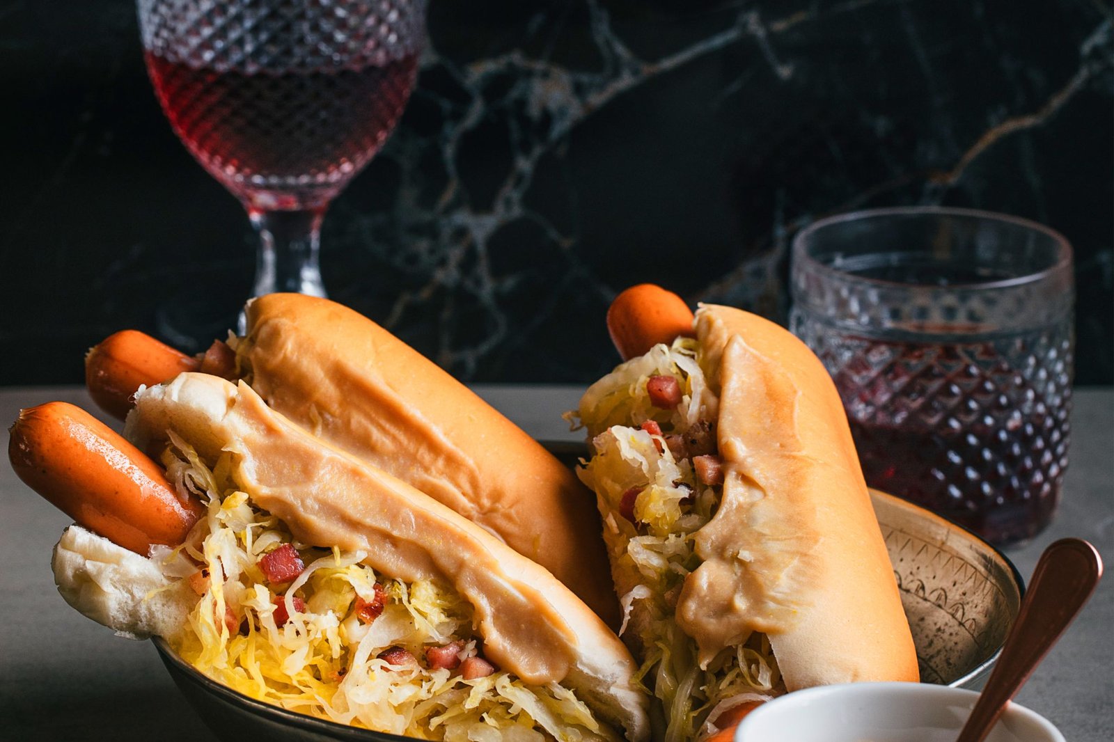 Como harmonizar vinho com hot-dog?