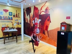 Ilustradora leva exposição repleta de gentilezas ao Shopping Frei Caneca