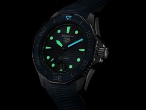 TAG Heuer apresenta o Aquaracer Professional 300 Night Diver - imagem 6