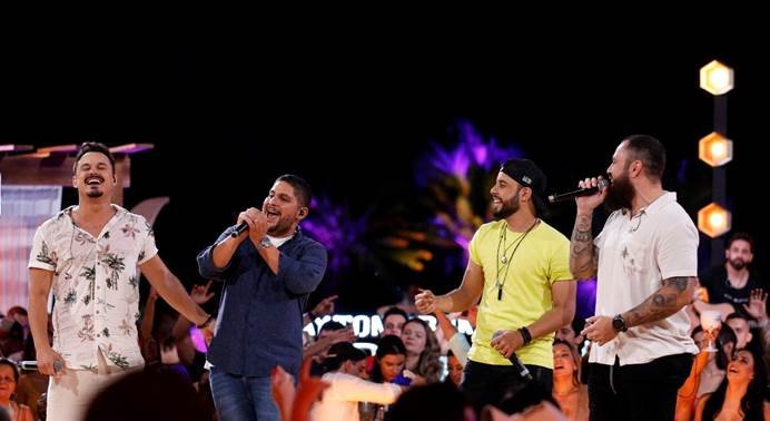 APOSTAS DE JORGE E MATEUS, CLAYTON E ROMÁRIO LANÇAM “ÁGUA NOS ZÓI” EM PARCERIA COM A DUPLA