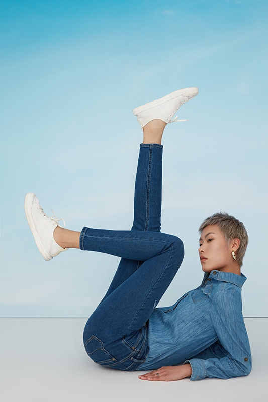 Pandemia traz consumo mais consciente no segmento de jeanswear, revela pesquisa encomendada pela marca LYCRA®