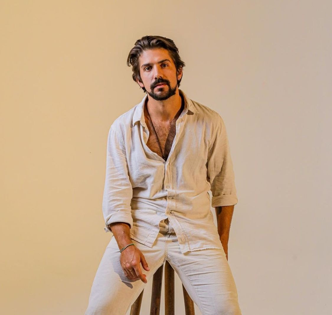 Cinco artistas para você conhecer, ouvir e se apaixonar neste final de ano - imagem 4