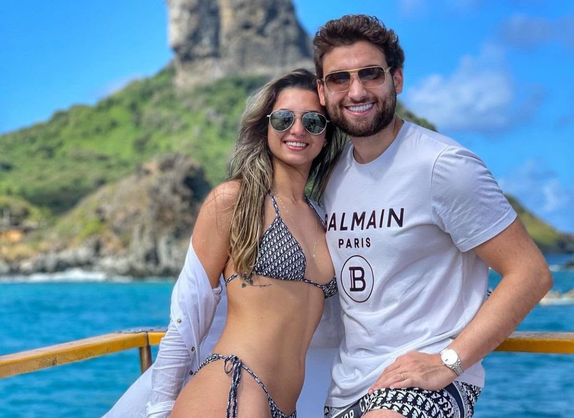 Famosos que assumiram romances em 2021 - imagem 6