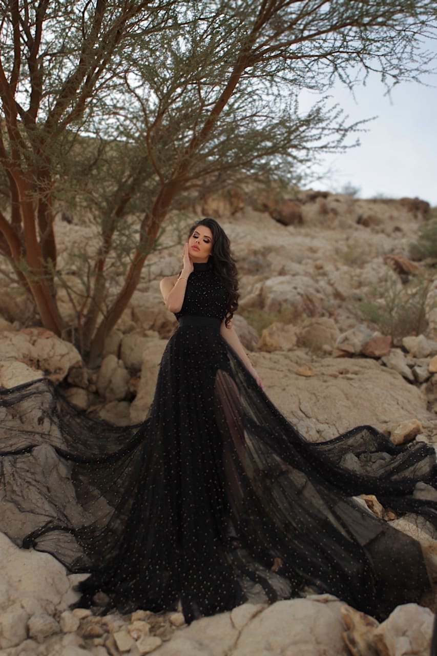 Miss Mônaco Mariani Piaget faz ensaio arrebatador em Dubai e conta como é morar na cidade - imagem 2