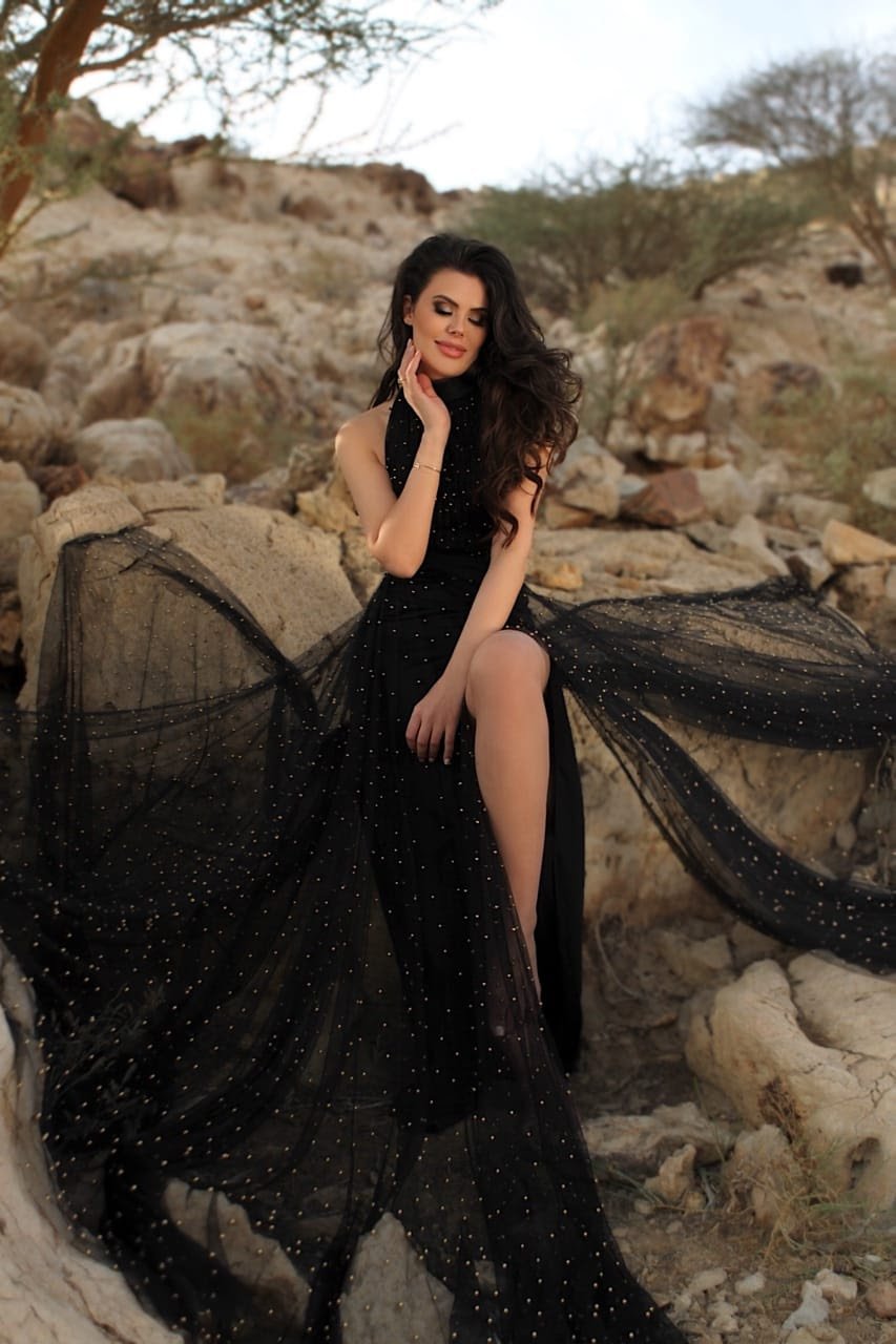 Miss Mônaco Mariani Piaget faz ensaio arrebatador em Dubai e conta como é morar na cidade - imagem 5