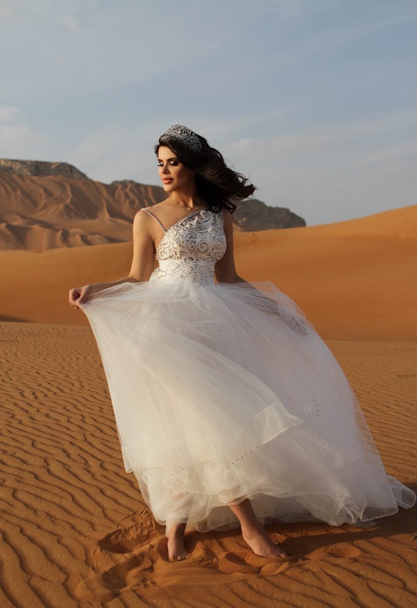 Miss Mônaco Mariani Piaget faz ensaio arrebatador em Dubai e conta como é morar na cidade - imagem 6