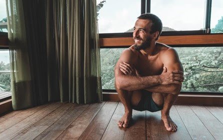 BBB 22: como o Yoga pode ajudar os participantes nos desafios e ser um forte aliado no reality show da Globo? - imagem 2