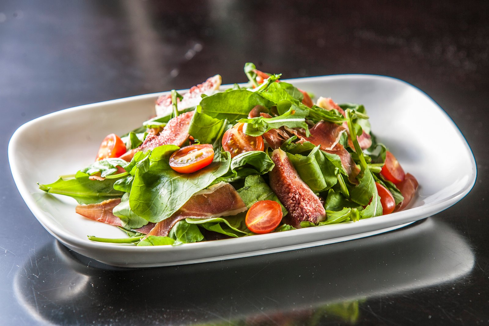 Dicas de restaurantes com saladas diferenciadas para o verão - imagem 4