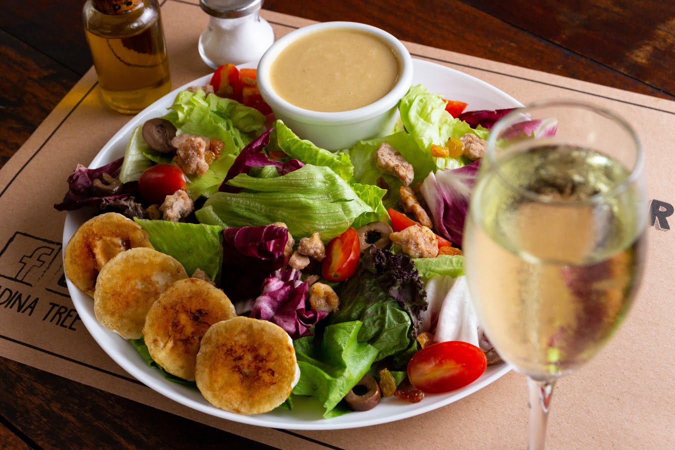 Dicas de restaurantes com saladas diferenciadas para o verão - imagem 5