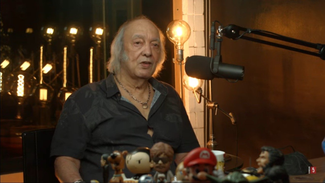 Em entrevista, Erasmo Carlos associa orgasmo e música com proximidade a Deus.