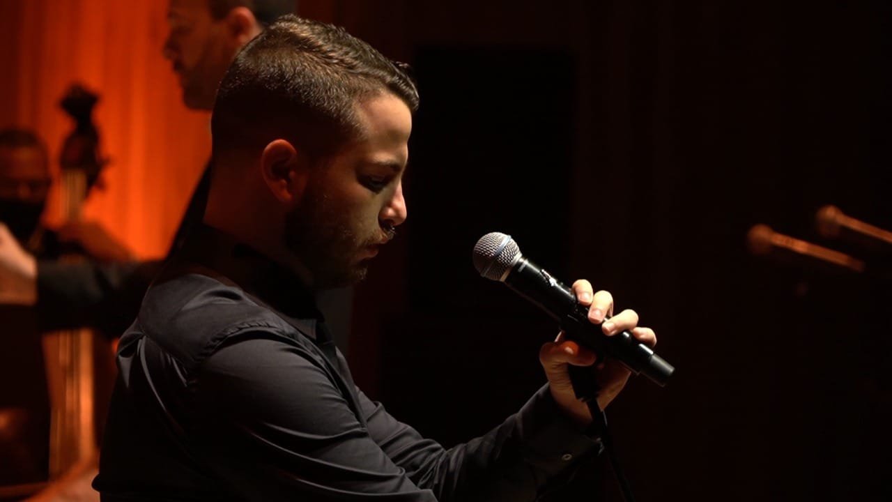 Gustavo Mazzei volta ao palco para novas apresentações do show “No Mundo Encantado”
